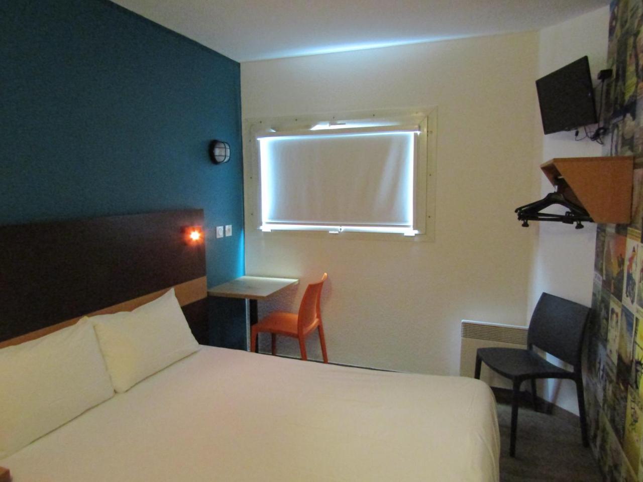 Hotelf1 Nemours Exterior foto